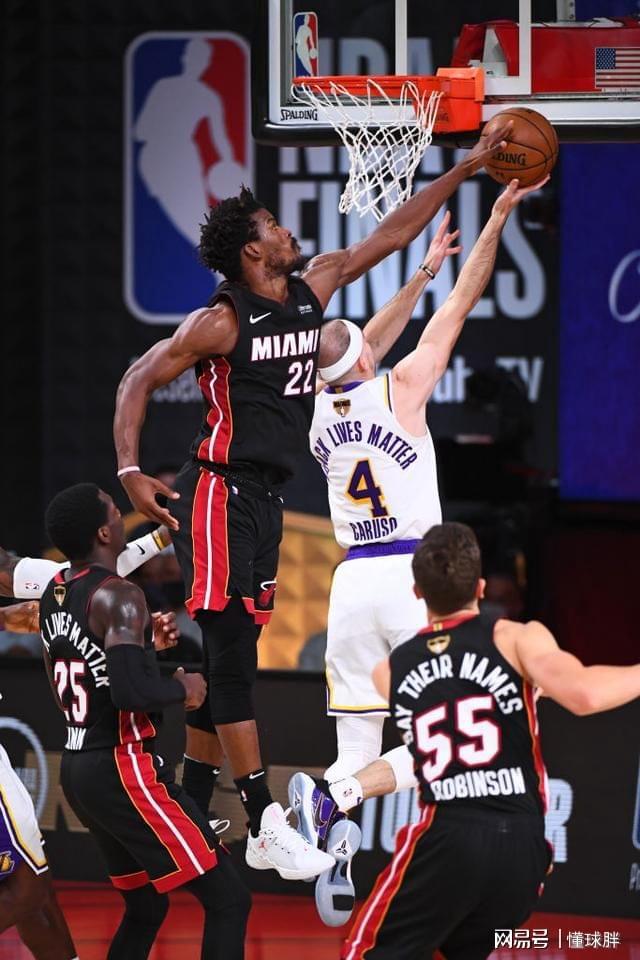 体育资讯-关于西汉姆转会期单刀错失，志在NBA常规赛名次提升，管理层满意，球探报告显示潜力的信息