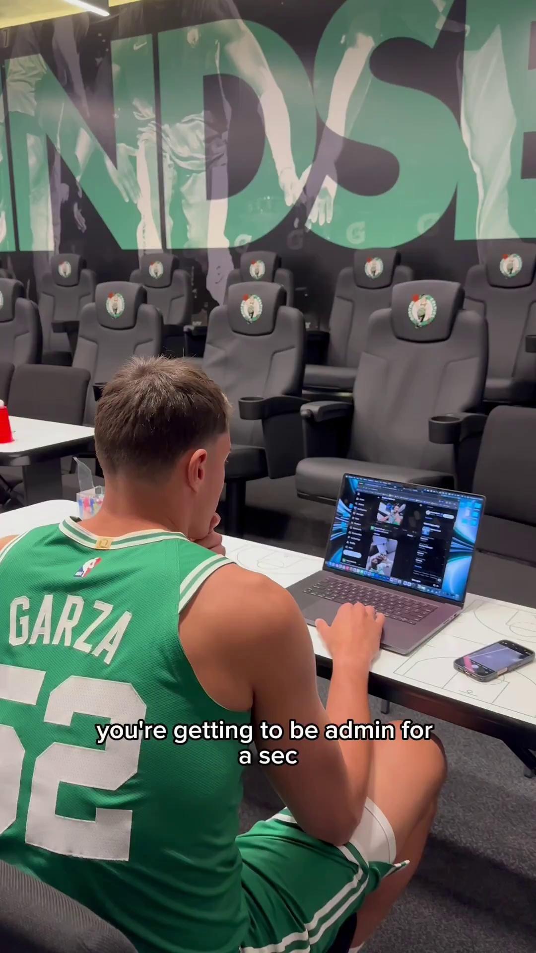 九游-NBA季后赛窗口期再迎强敌，新疆广汇伤情更新，主帅态度——压力陡增，团队化学反应显著的简单介绍